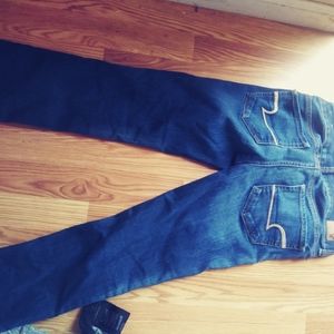 American eagle capris